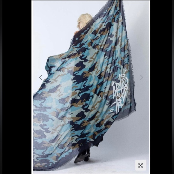 Zadig Voltaire delta camo Jormi scarf - Picture 1 of 3